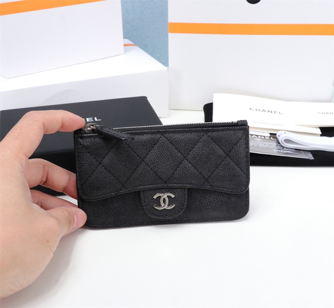 【CHANEL 香奈兒】Classic Zipped Card Holder 菱格拉鍊卡夾（黑銀款）